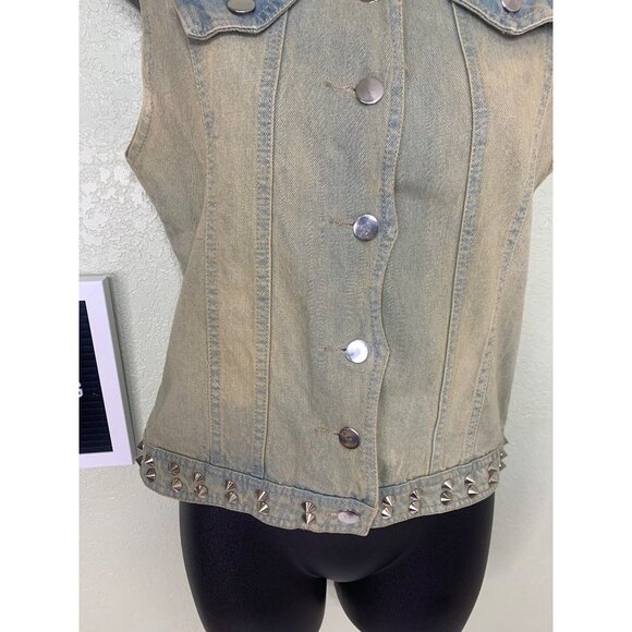 36point5 Distressed Light Denim Vest with Stud Accents On Collar Size Medium - Picture 3 of 11